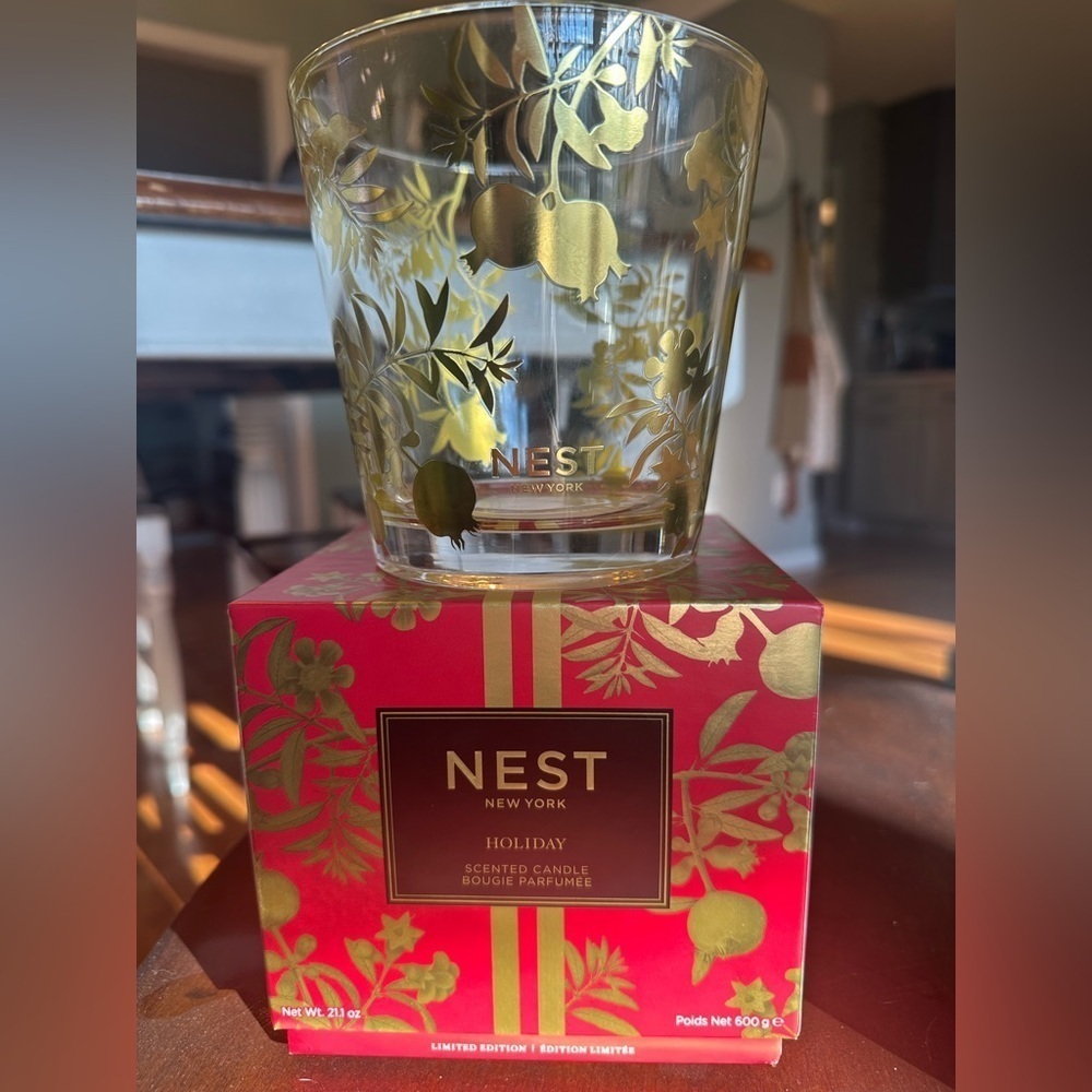 Empty Nest Holiday 3 Wick Limited Edition Gold Detail Candle Vessel & Box - Picture 2 of 7